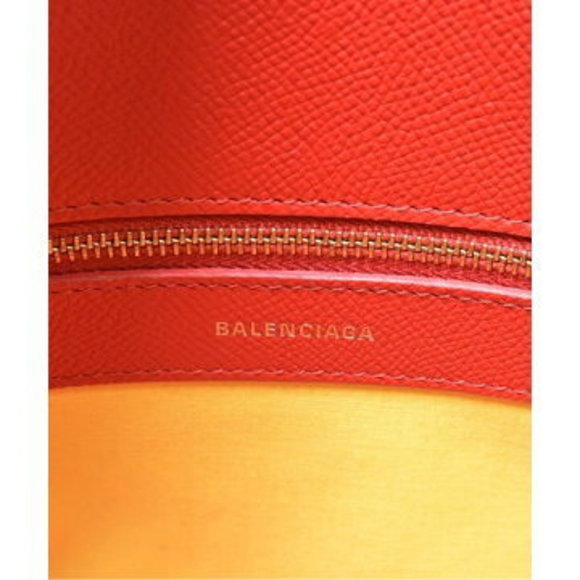 Balenciaga Handbag - Picture 5 of 9